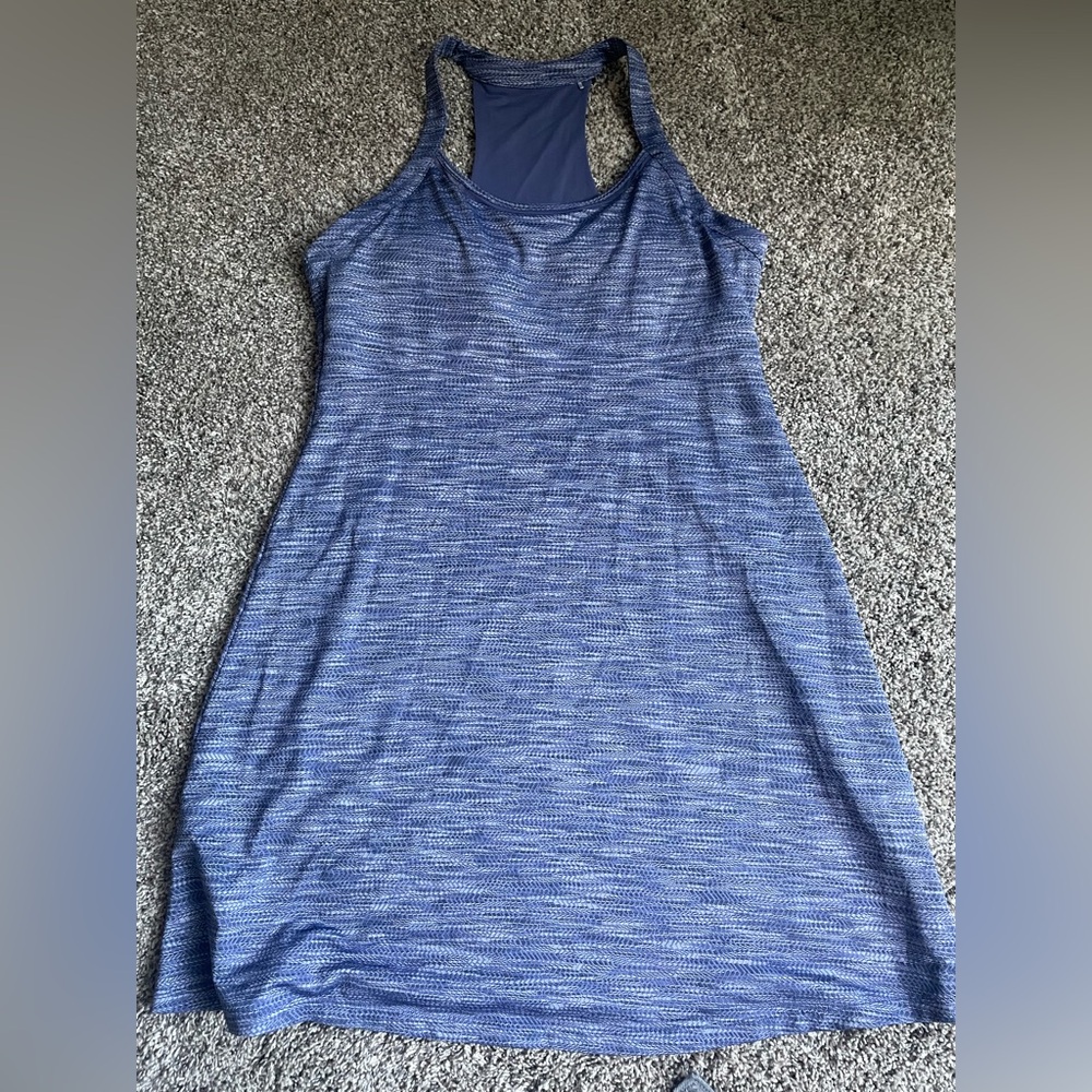 MPG Woman’s Performance dress in Sz Xl in gently used condition
